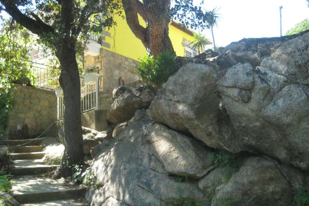 Fotografia z galérie ubytovania La Rocalla del Tiétar v destinácii Sotillo de la Adrada