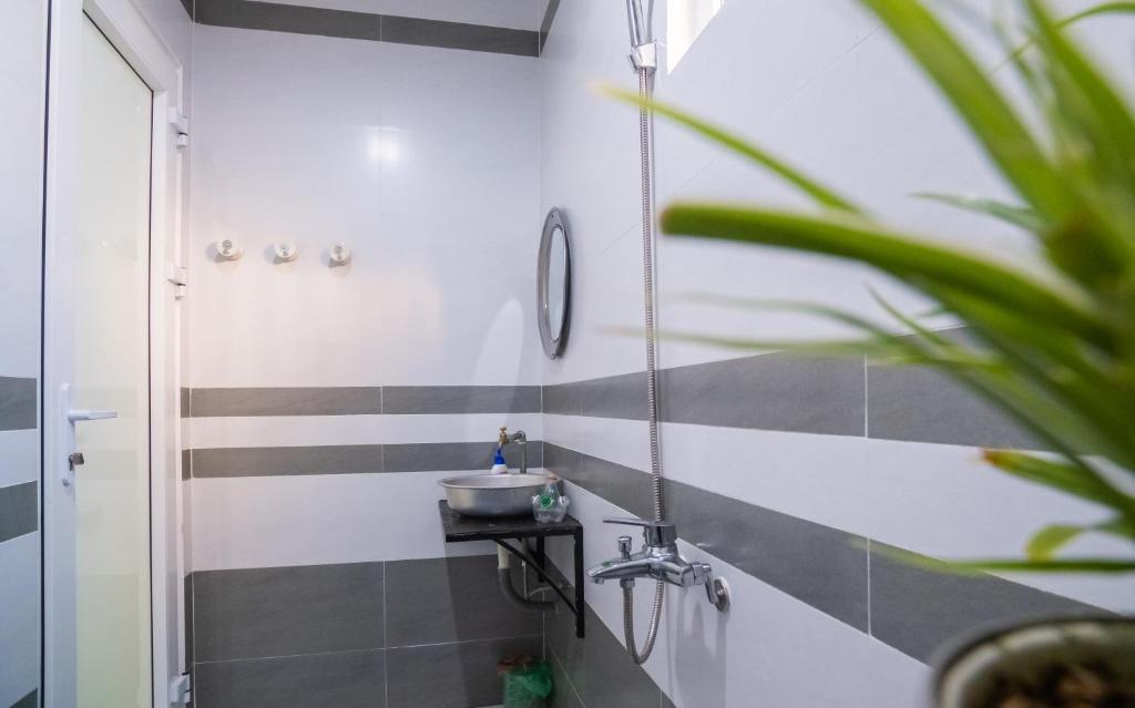 Hue Eco Homestay - 3