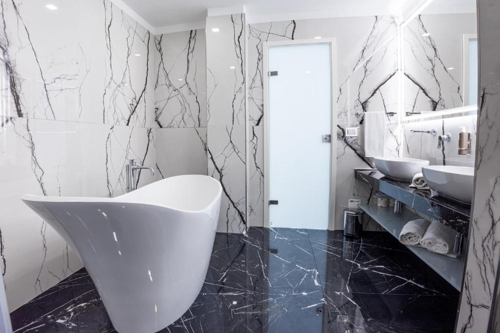 Grand Hotel Costa Brada - 13