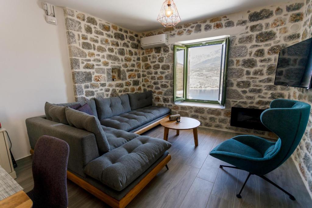 Posezení v ubytování POSEIDON-APEA Villas