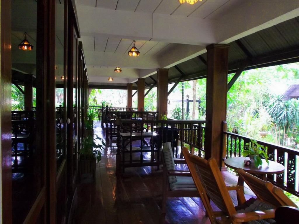 Restaurace v ubytování Baantawan Guesthouse Pai