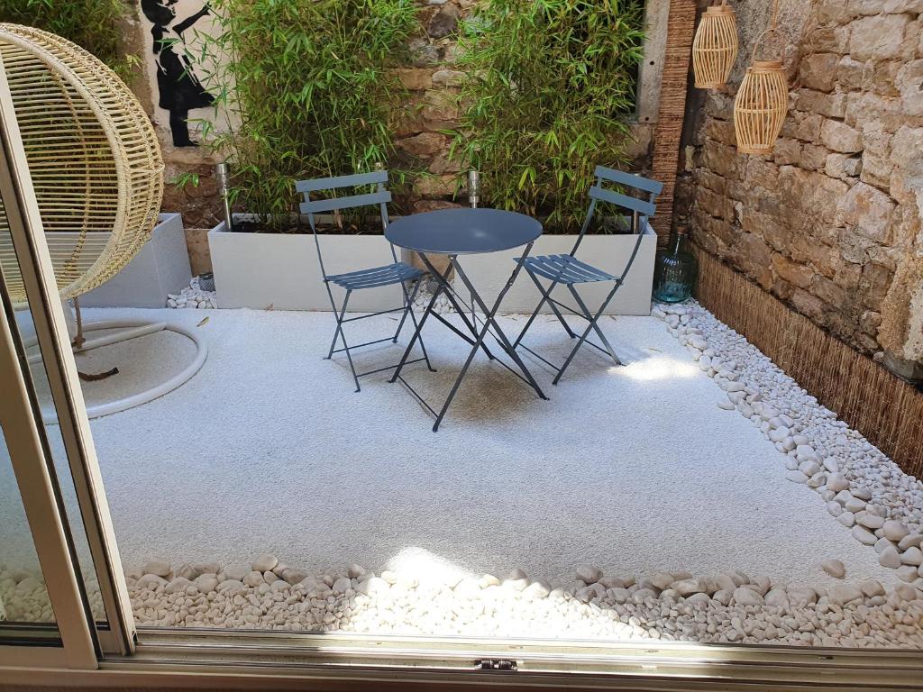 Patio alebo iná vonkajšia časť ubytovania Suite 6