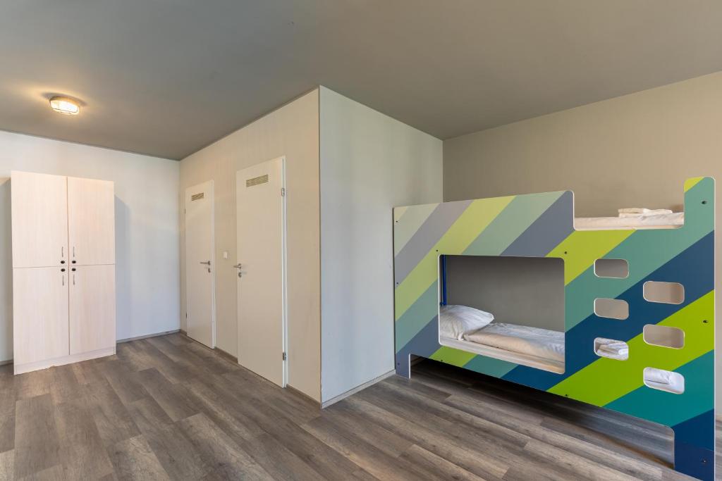 a&o Wien Hauptbahnhof - Resim 38