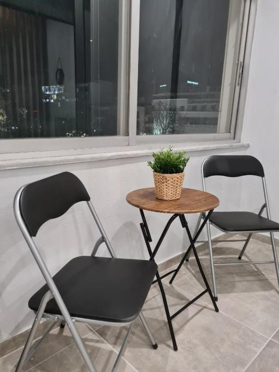 Zdjęcie z galerii obiektu Central Square apartment 2 w mieście Larisa