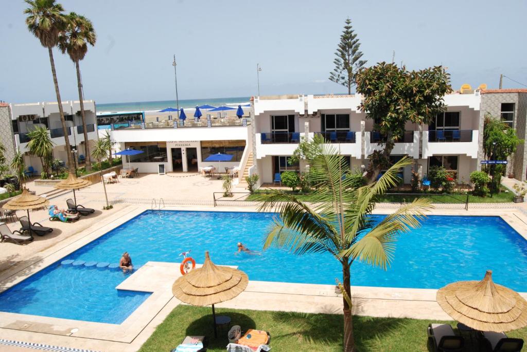Bazén v ubytování Hotel Al Khaima nebo v jeho okolí