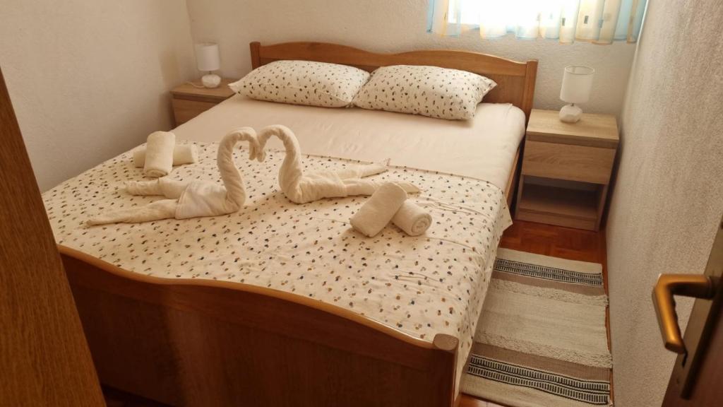 Posteľ alebo postele v izbe v ubytovaní Milla 1 Trogir