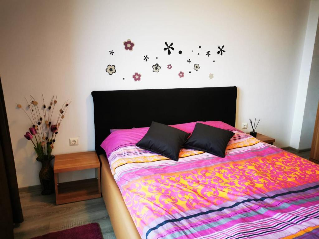 Ліжко або ліжка в номері Apartament Summernights - Complex Summerland - Mamaia Nord