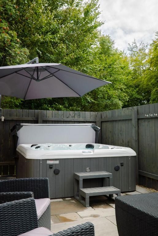 Woodside Hot Tub Retreat, Newton on the Moor Aktualisierte Preise für