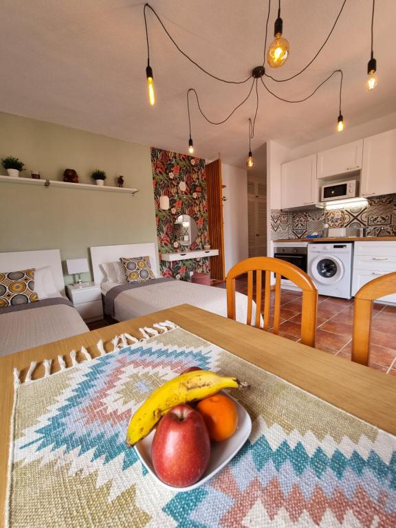 Kuchyň nebo kuchyňský kout v ubytování Tenerife Beach Apartment Adeje