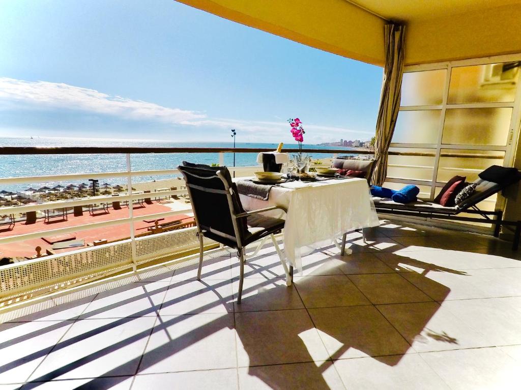 Balkón alebo terasa v ubytovaní Beach Apartment 3D - Fuengirola
