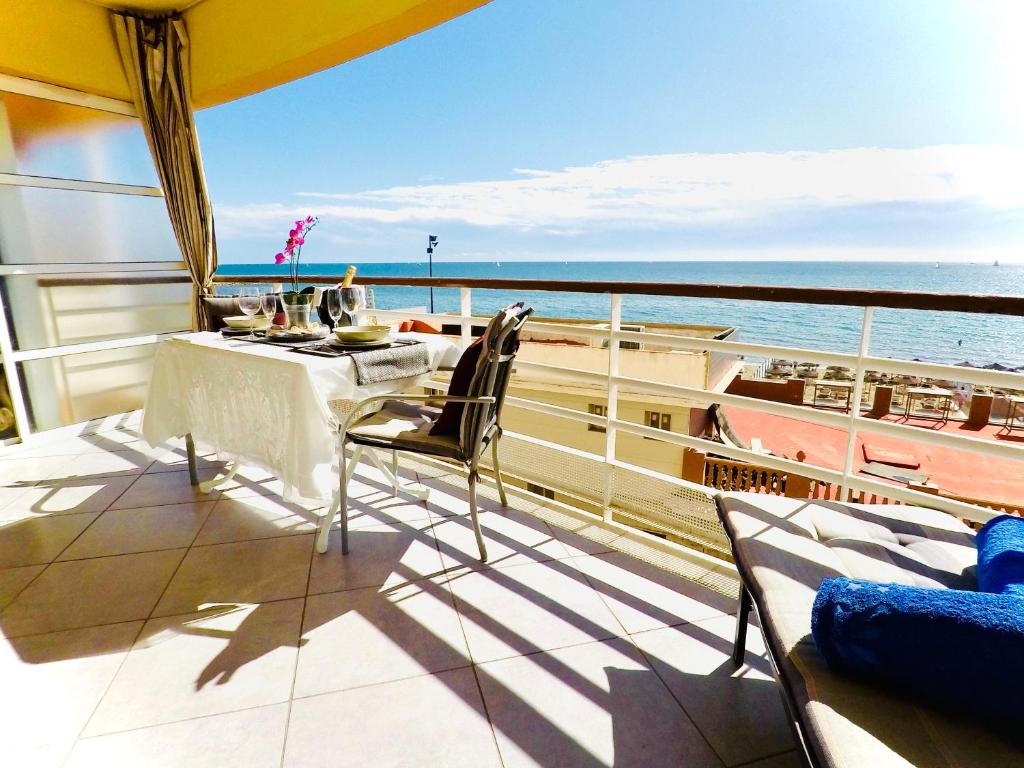 Balkón alebo terasa v ubytovaní Beach Apartment 3D - Fuengirola