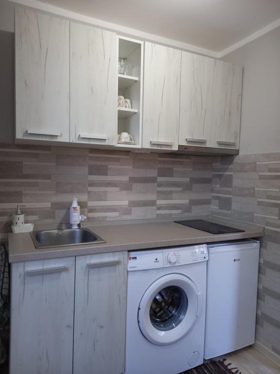 Apartman Lara - Appartement Met één Slaapkamer