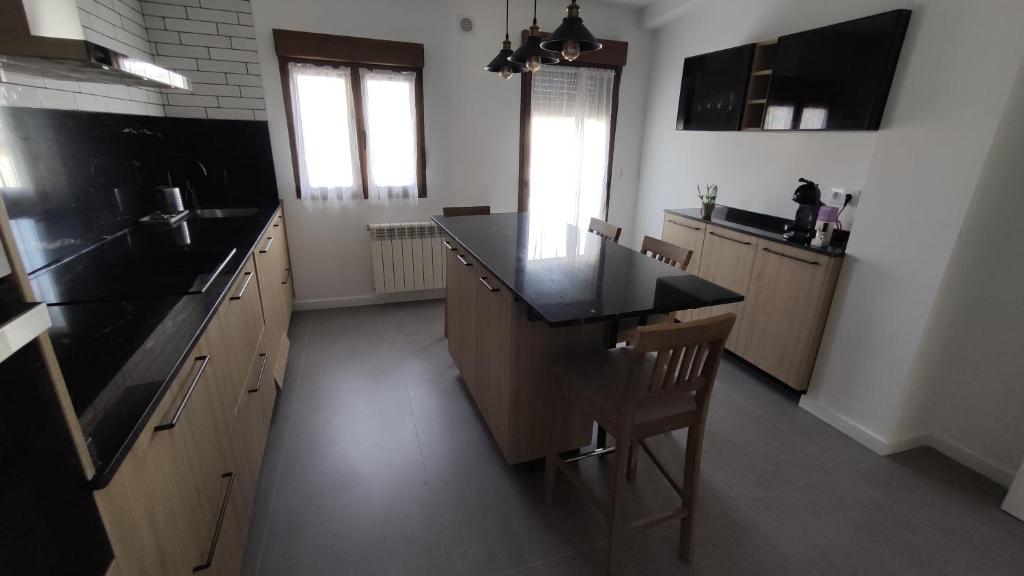 Kuchyň nebo kuchyňský kout v ubytování Casa Valparaíso