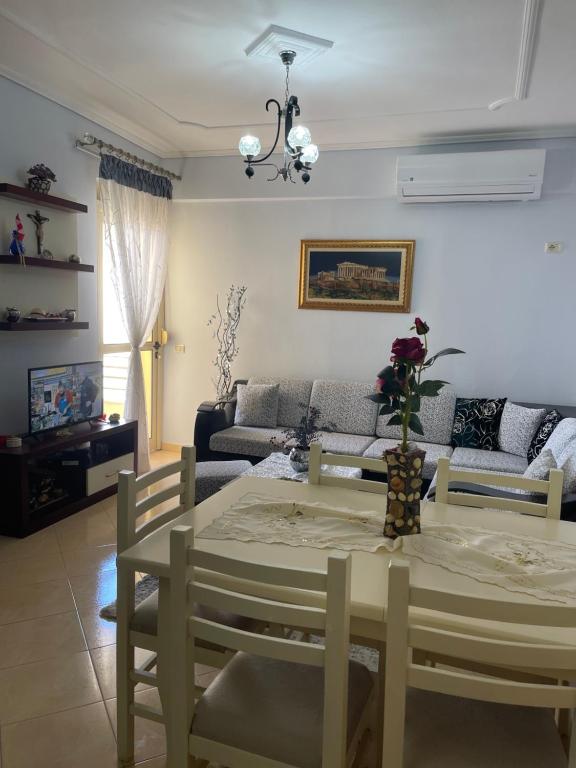 Stavri's Apartment - Imazhi 5