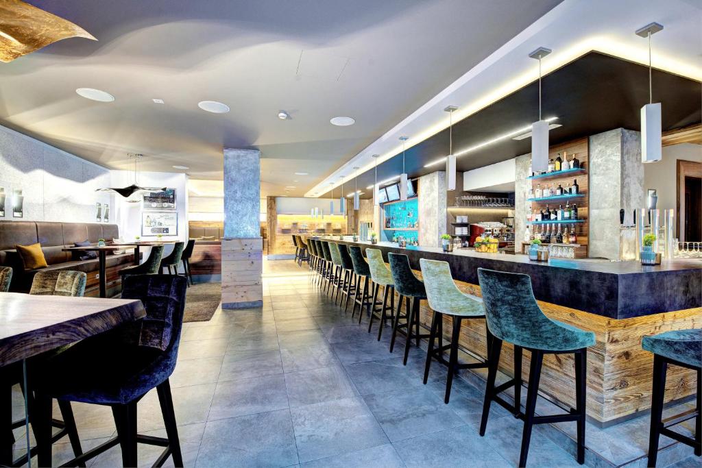 Lounge nebo bar v ubytování Hotel Gut Brandlhof