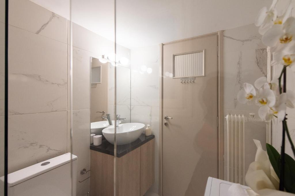 Koupelna v ubytování MEDLUXE LUXURY APARTMENT !