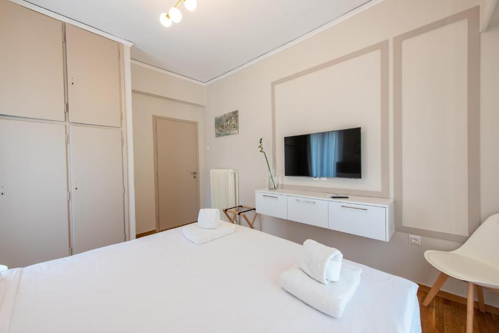 TV a/nebo společenská místnost v ubytování MEDLUXE LUXURY APARTMENT !