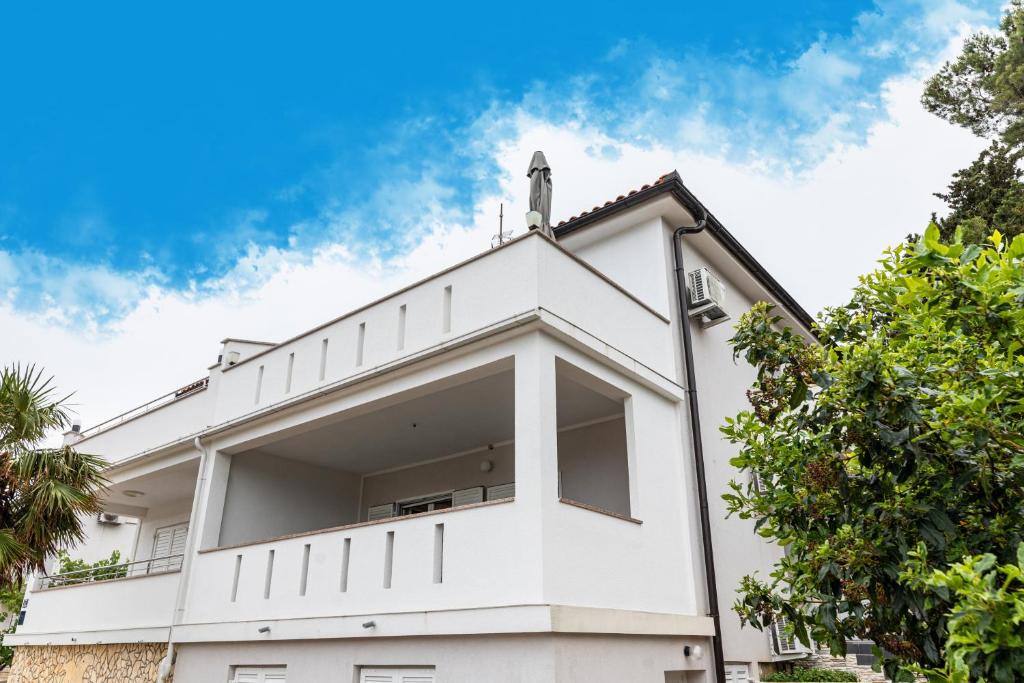 Budova, kde se apartmán nachází