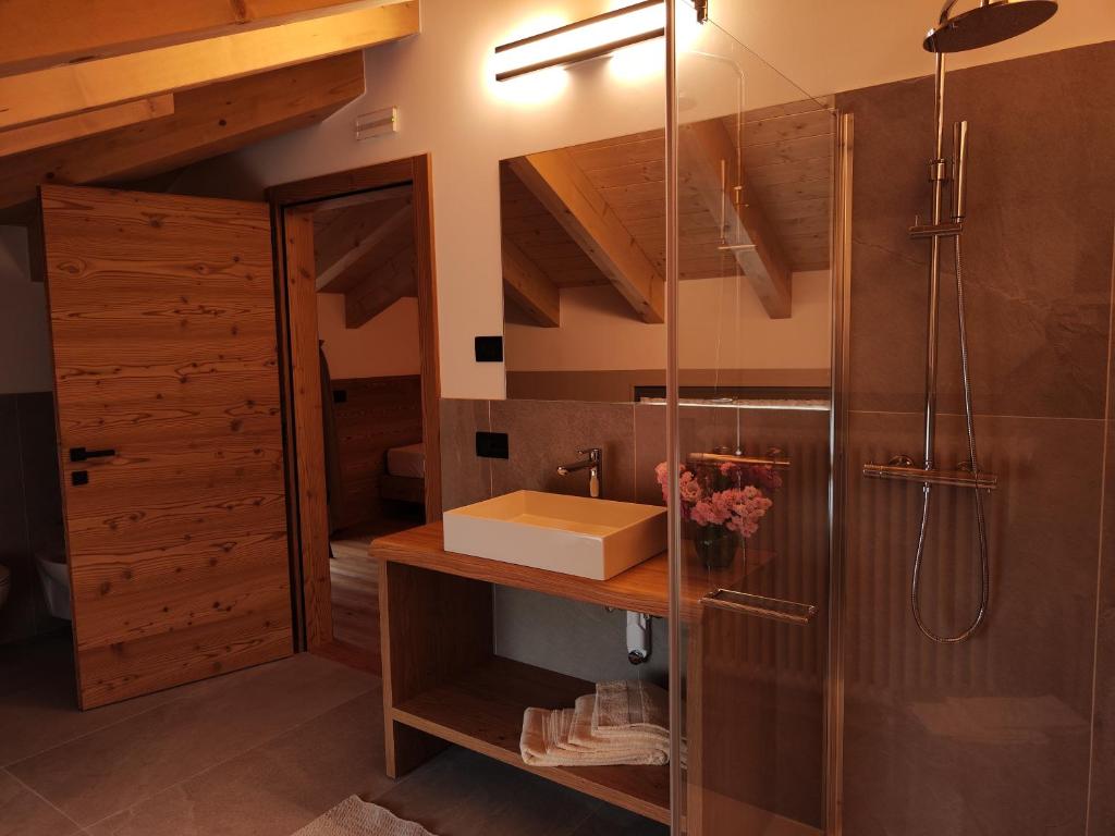 Koupelna v ubytování Agritur Fioris