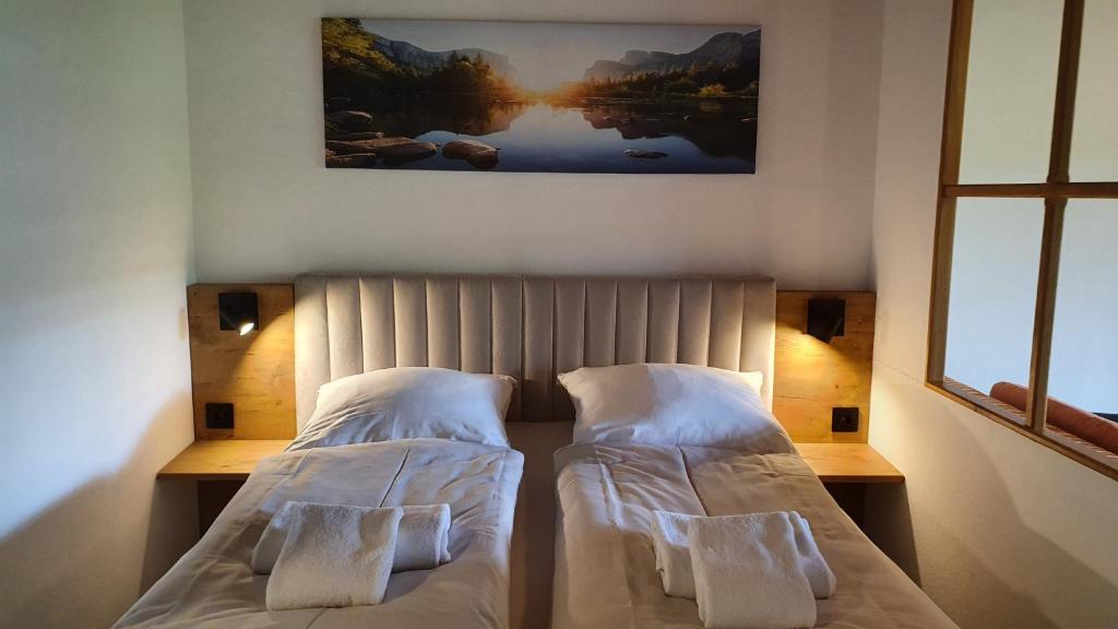 Posteľ alebo postele v izbe v ubytovaní Absolute Active Mountain Resort