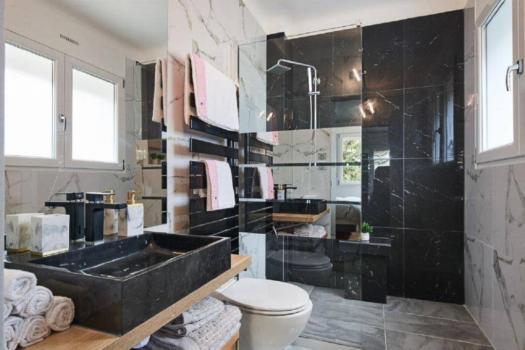 Zdjęcie z galerii obiektu Flat Cannes 5min from the beach and the Croisette w Cannes