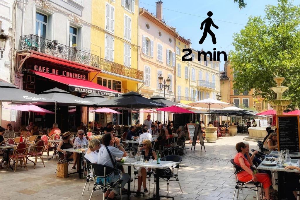 Hostia v ubytovaní Appartements Premium en Hyper Centre Ville