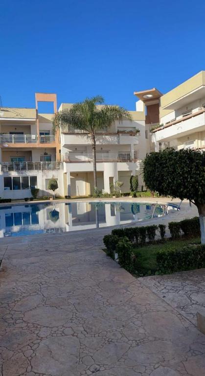 Bazén v ubytování Superbe appart dans une résidence avec piscine nebo v jeho okolí