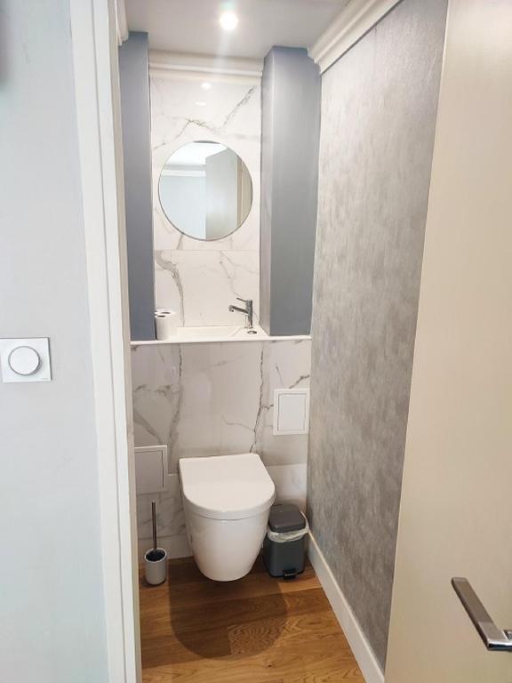 Zdjęcie z galerii obiektu Flat Cannes 5min from the beach and the Croisette w Cannes