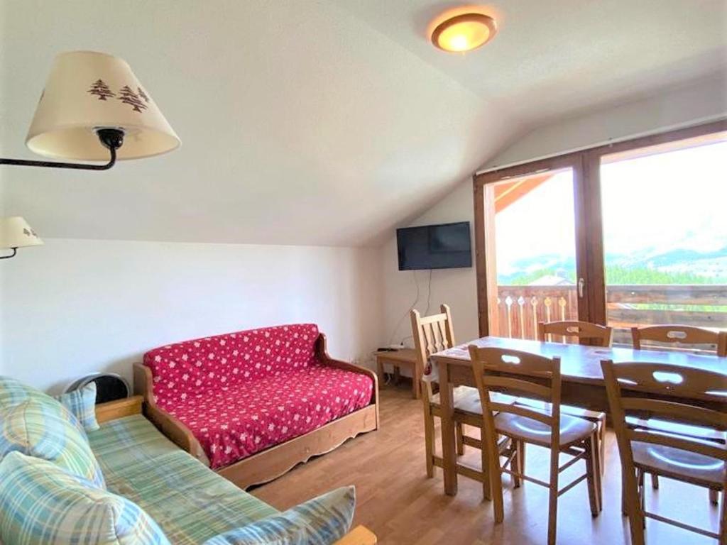 Appartement La Joue du Loup, 2 pièces, 6 personnes - FR-1-504-470 휴식 공간