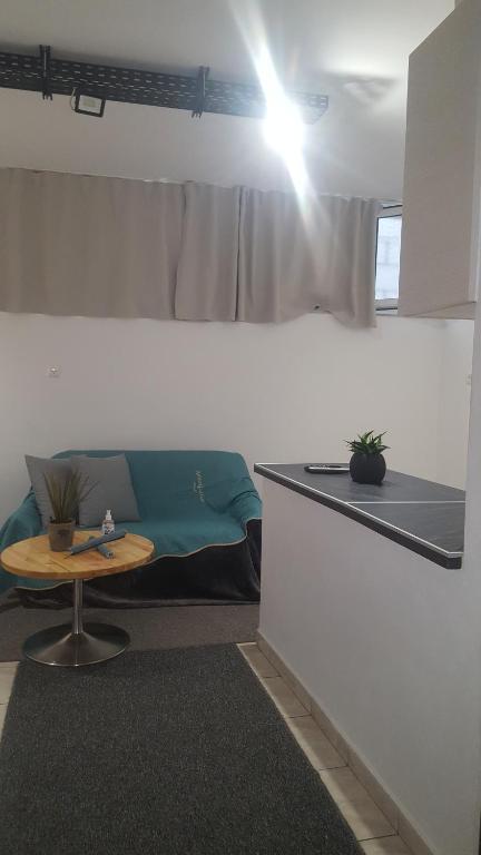 Studio V3st & Parking - 7