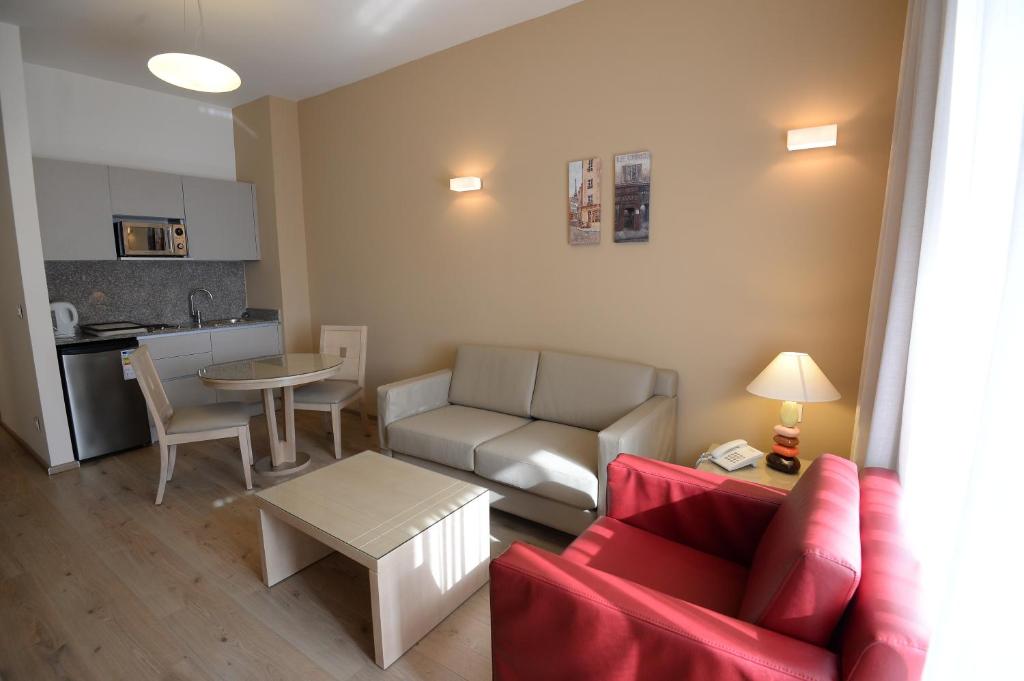 Posezení v ubytování Nest 1 Hotel