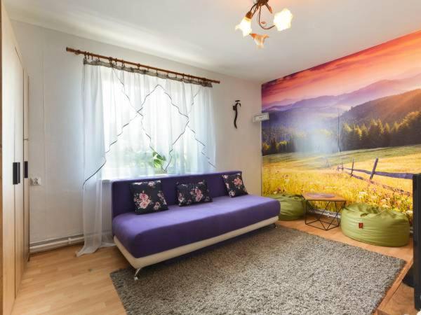 Posedenie v ubytovaní Apartament Wrzos Bieszczady