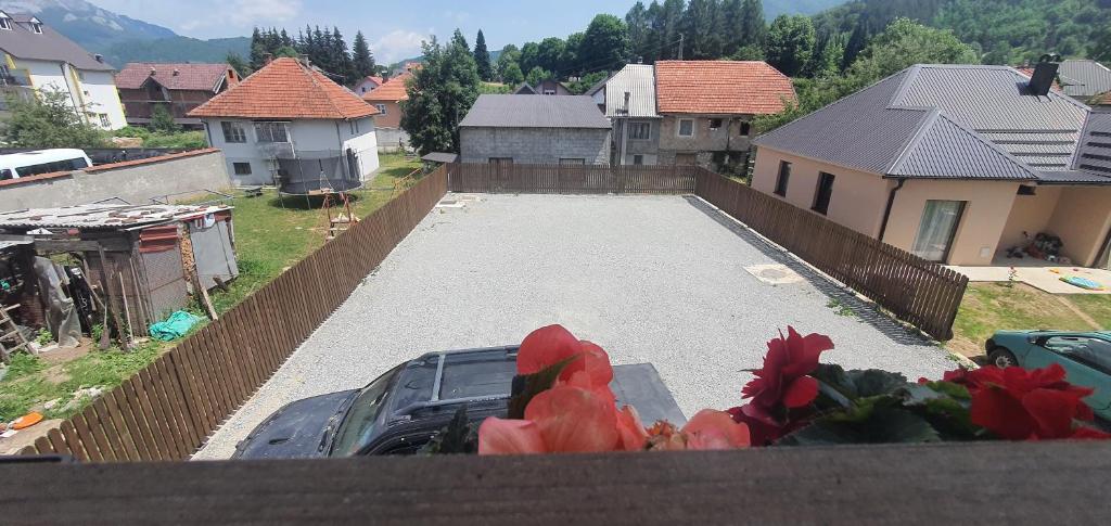 Nespecifikovaný výhled na hory nebo výhled na hory při pohledu z apartmánu