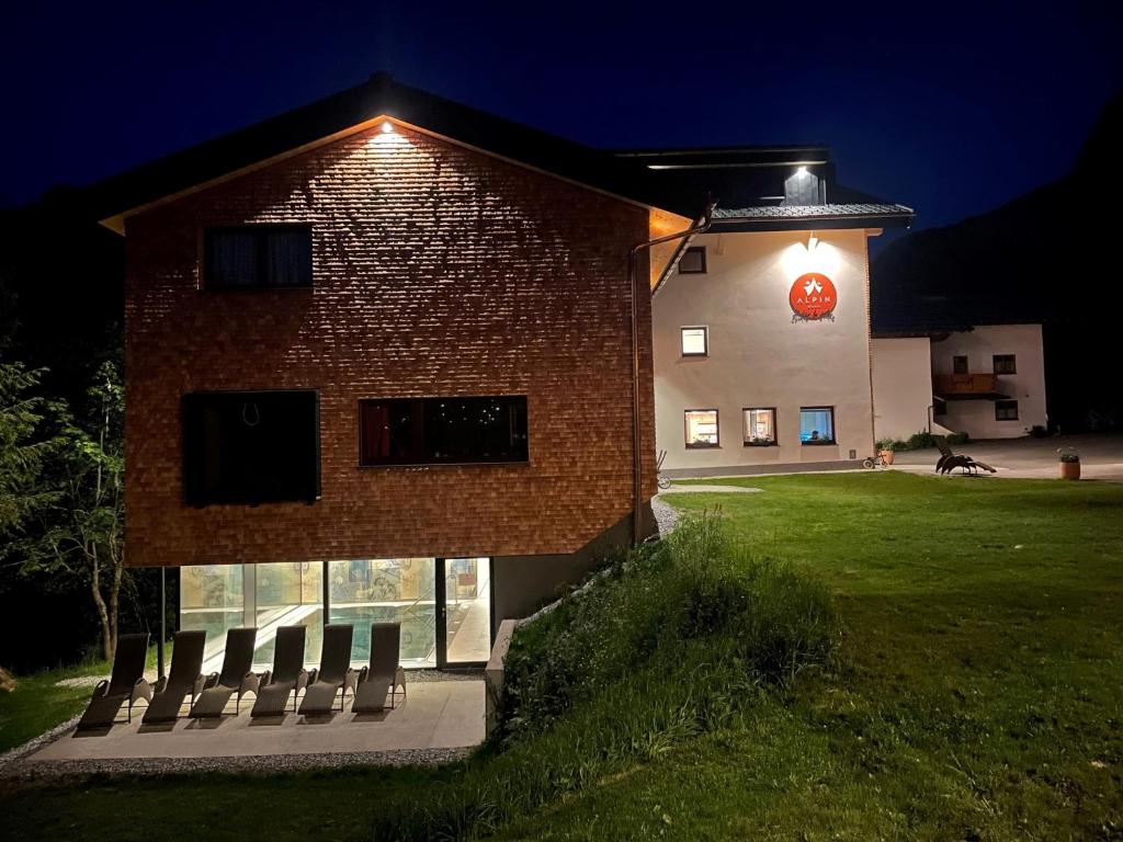 Budova, v ktorej sa hotel nachádza
