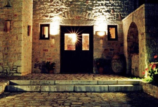 Fotografie z fotogalerie ubytování Vlyhada Guesthouse v destinaci Pirgos Dhirou