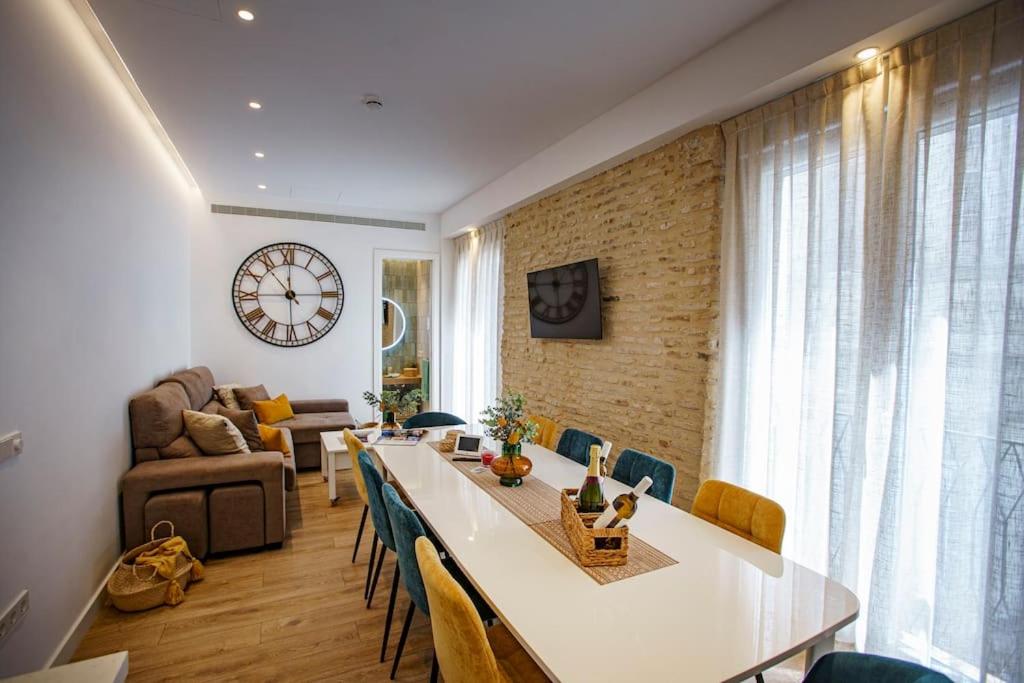 Posedenie v ubytovaní Mini hotel in the heart of Sevilla for exclusive usage