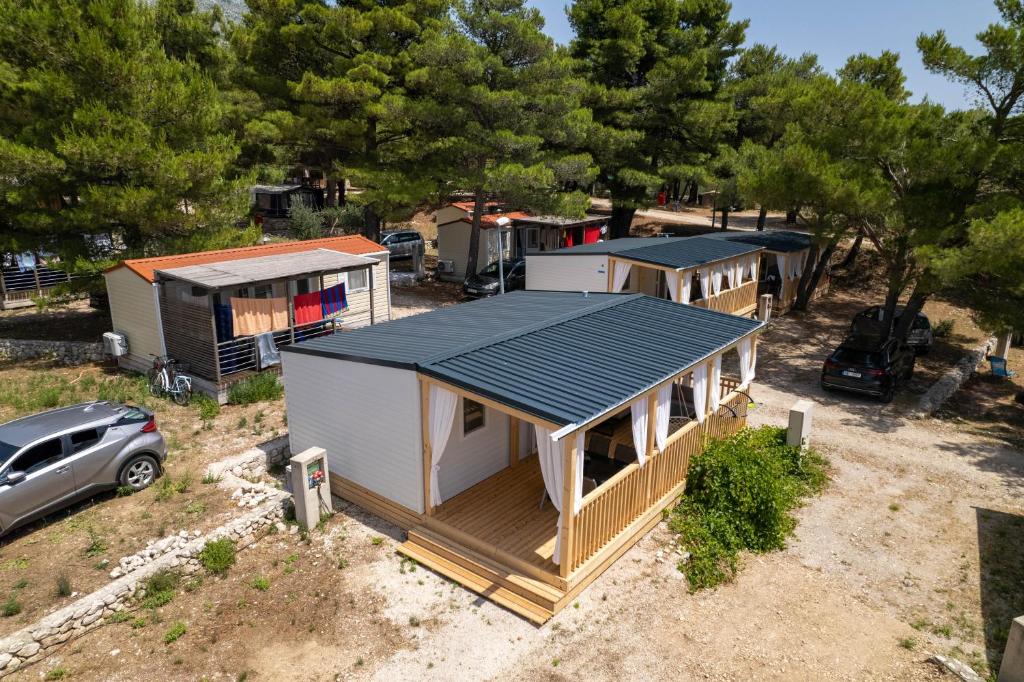 Ptičja perspektiva nastanitve NEW !!! Adria Village Živogošće- camp Dole