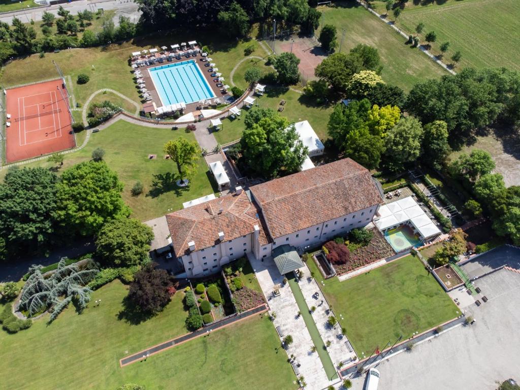 Letecký snímek ubytování Hotel Ristorante Fior