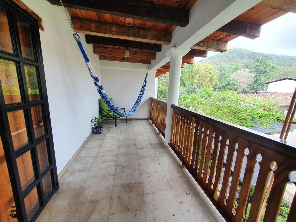 Balkón nebo terasa v ubytování Casa Dos Gallos