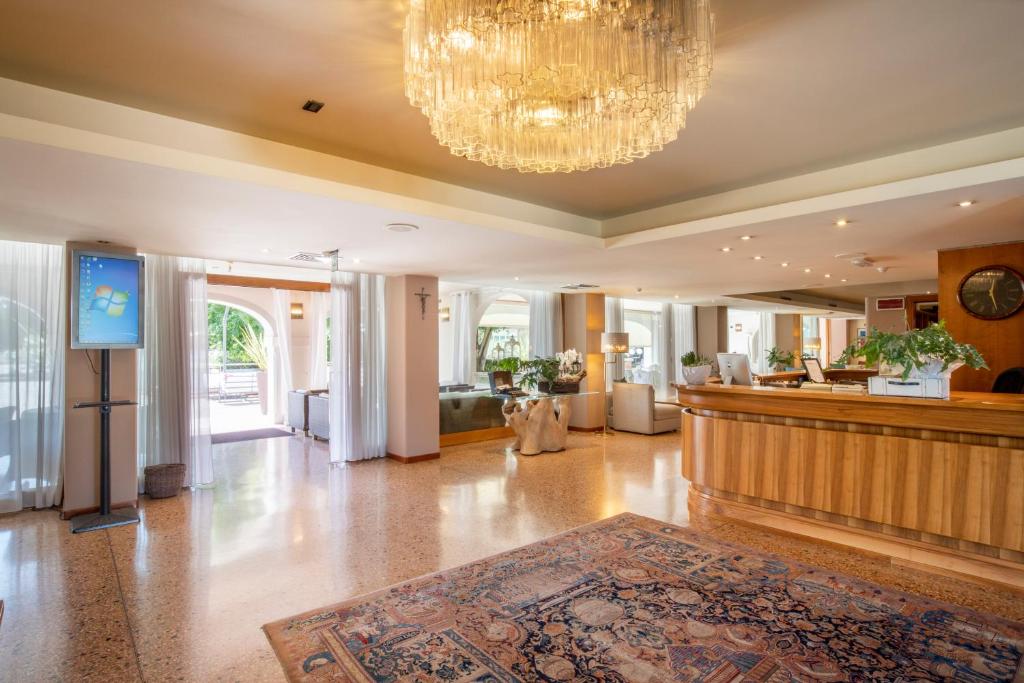 Posezení v ubytování Hotel Ristorante Fior