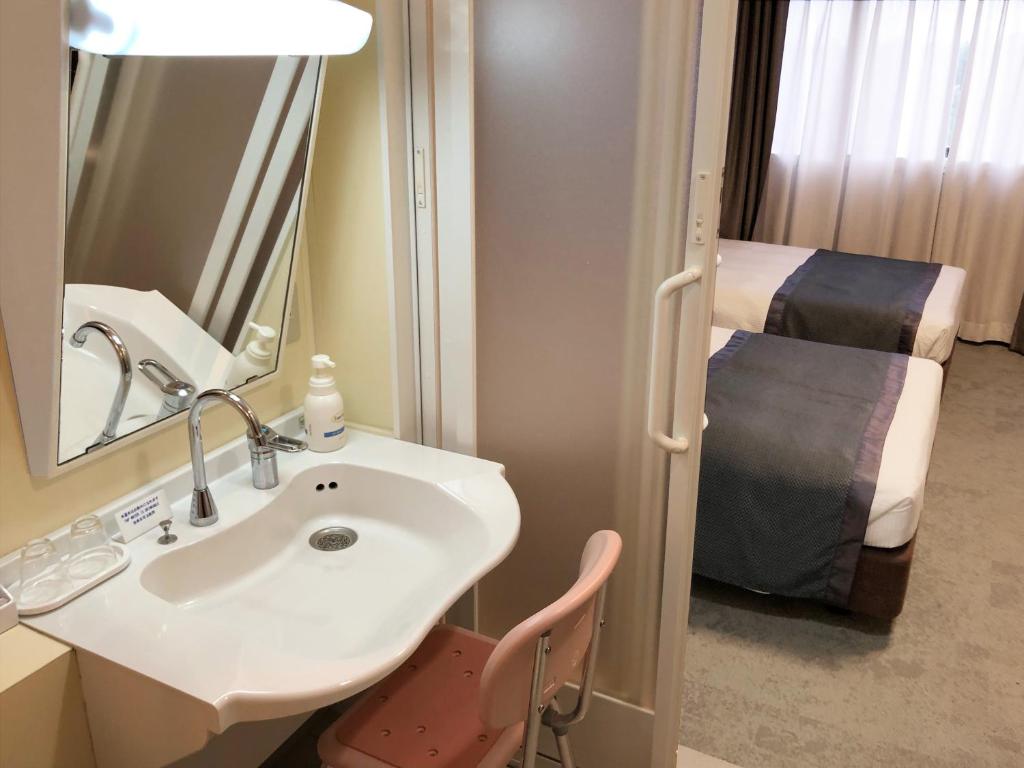 Koupelna v ubytování Art Hotel Narita
