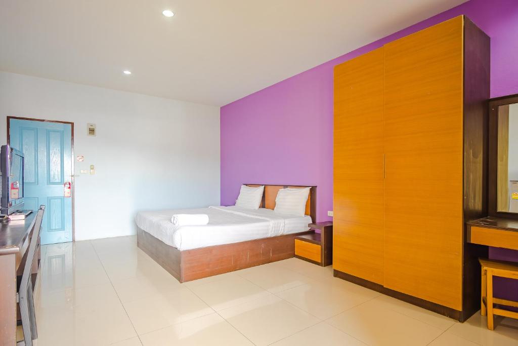 AJ Residence - Standard Double Room