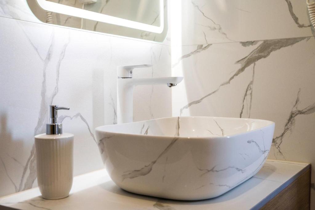 Kúpeľňa v ubytovaní Split Central Luxury Studios