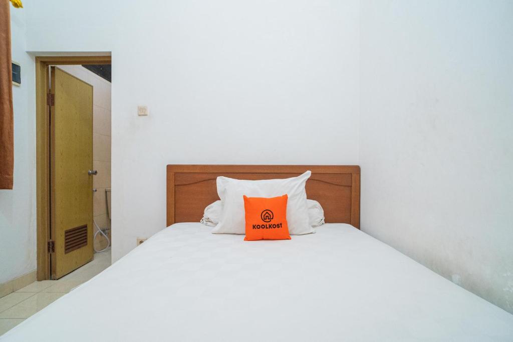 KoolKost Syariah at Kanwa Surabaya – Minimum Stay 30 Nights