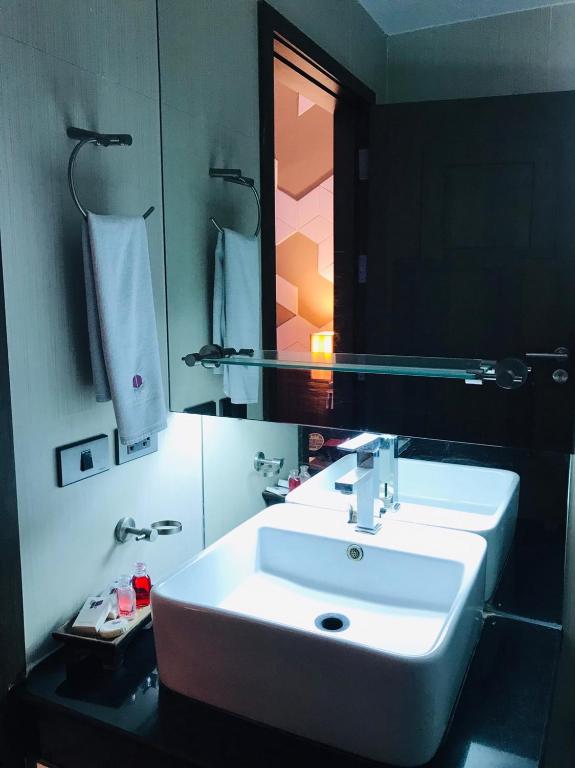 Paradiso Boutique Suites - Resim 25