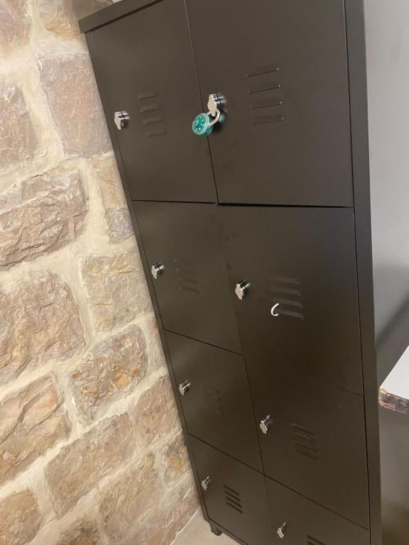 Gambar di galeri bagi Private Hostel - Best location di Baitulmaqdis