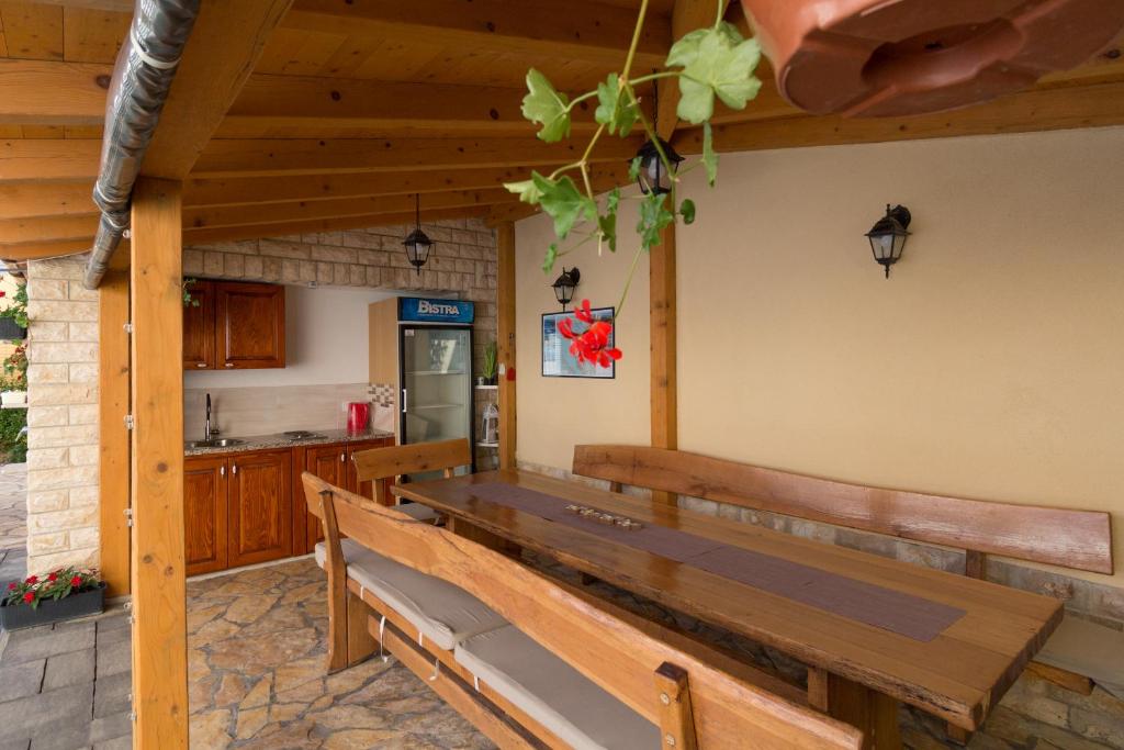 Fotografia z galérie ubytovania Spacious Villa Malina with pool - by TA Leut Agency v Privlake