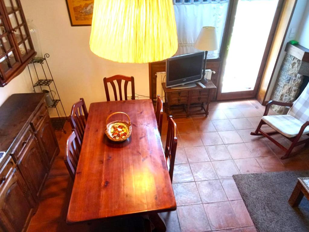 Posezení v ubytování Casa con jardín en Guils