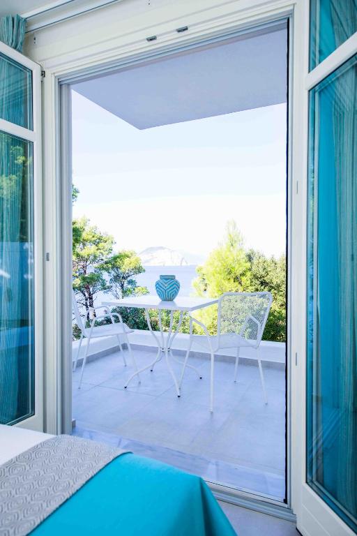 Balkon lub taras w obiekcie Marpunta Resort, Santikos Collection