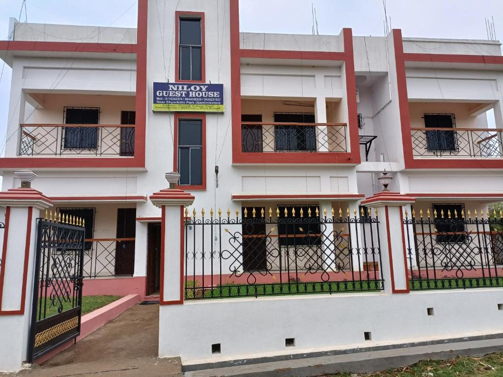 Niloy guest House - Housity